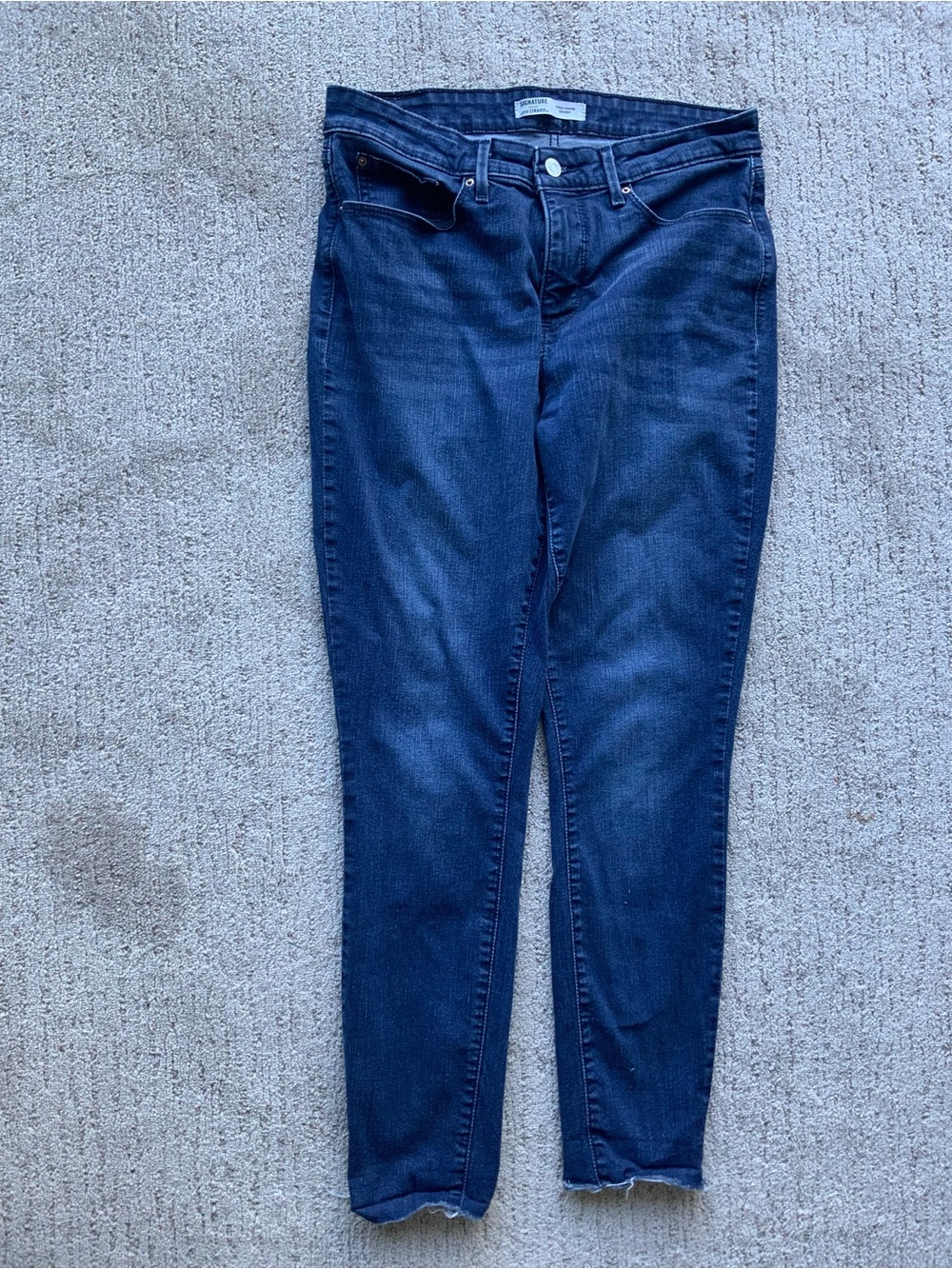 Dark Blue Women's Skinny Jeans Levi Strauss Size 31 Waist